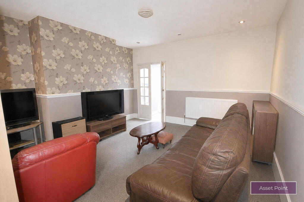 House in Blackburn - View 4