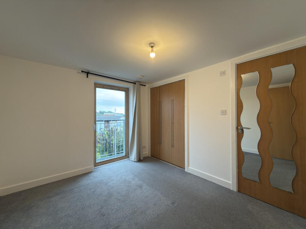 Apartment in Glasgow - View 5