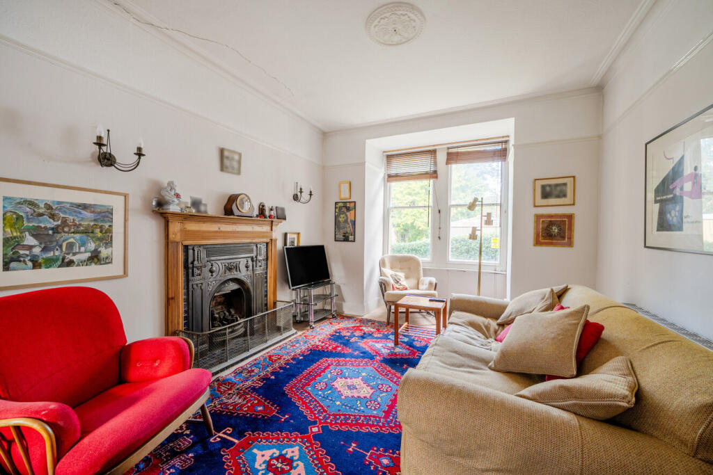 Monivea Road, Beckenham, BR3 photo 3