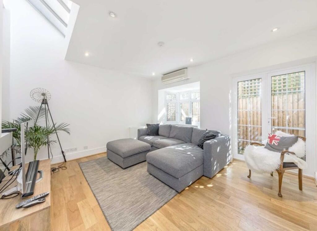 Property photo 6