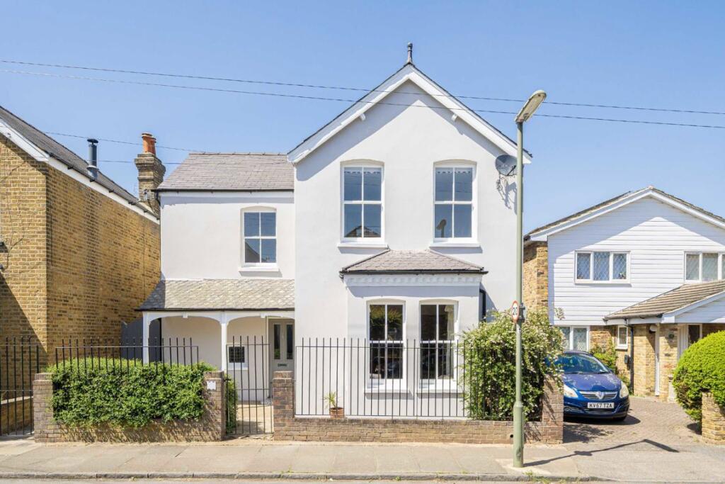 Main image of property: Sunmead Road, Sunbury-On-Thames