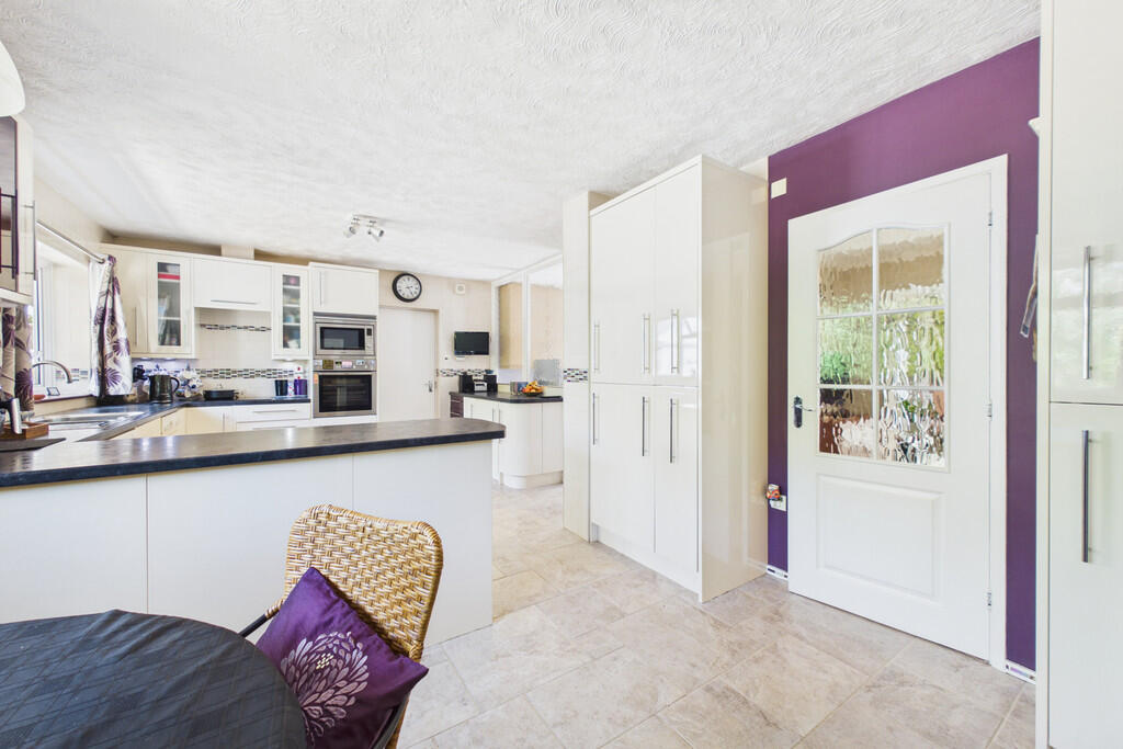 House in East Suffolk, Wissett - View 5