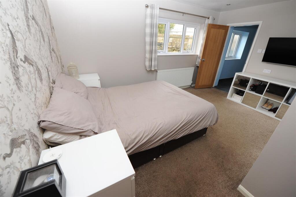 Additional image 12 of Elliot Court, Queensbury, Bradford