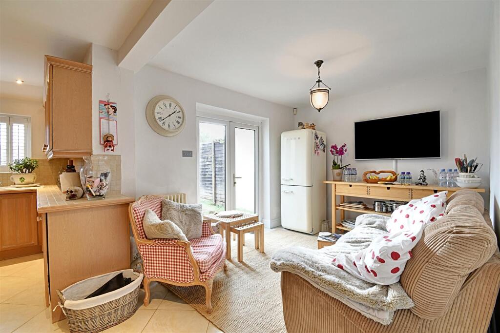 House in Stevenage - View 3