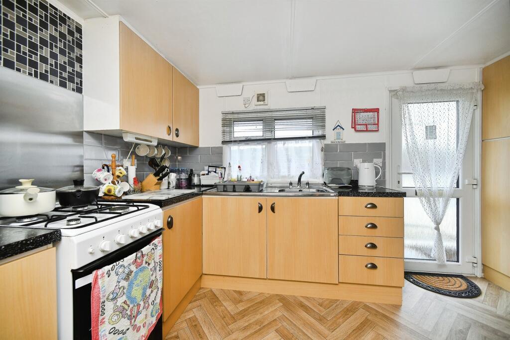 House in Lewes, Newhaven - View 4