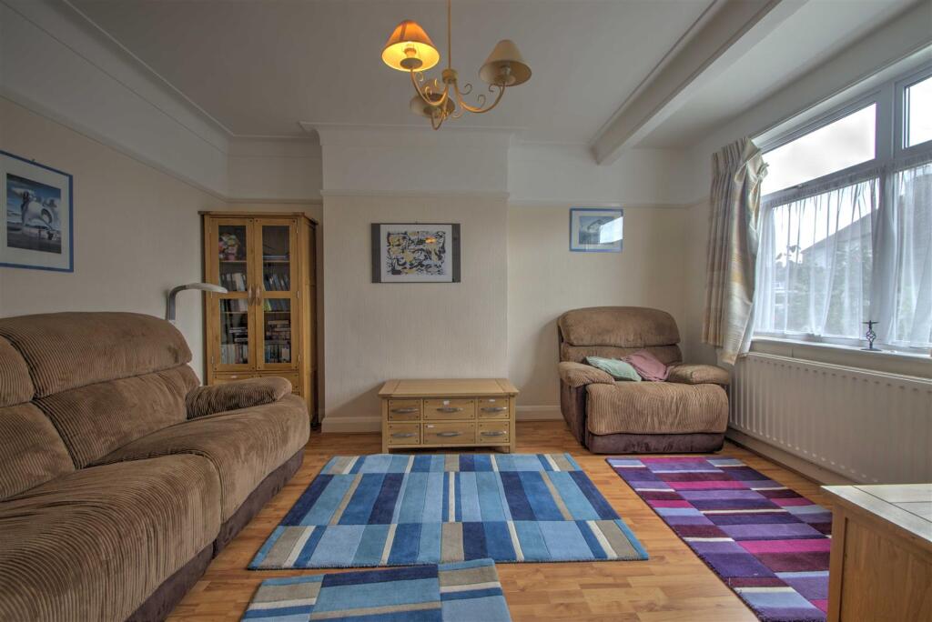 House in Harrow - View 4