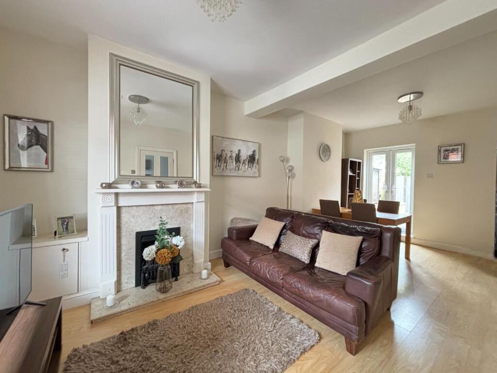 House in Northampton, West Northamptonshire - View 4