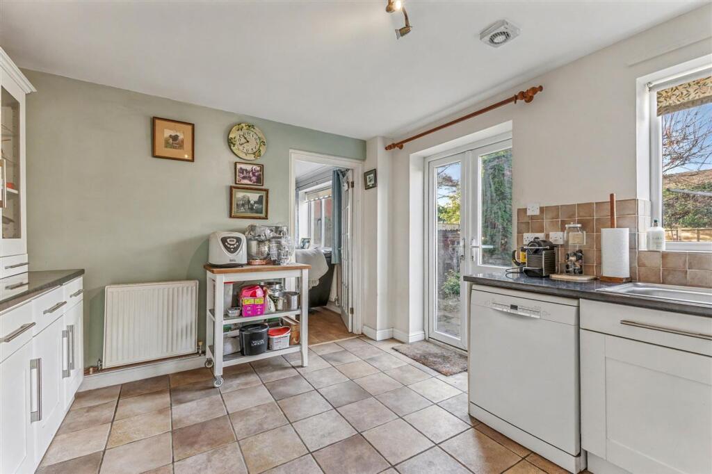 Strensham Gate, Strensham, WR8 photo 4