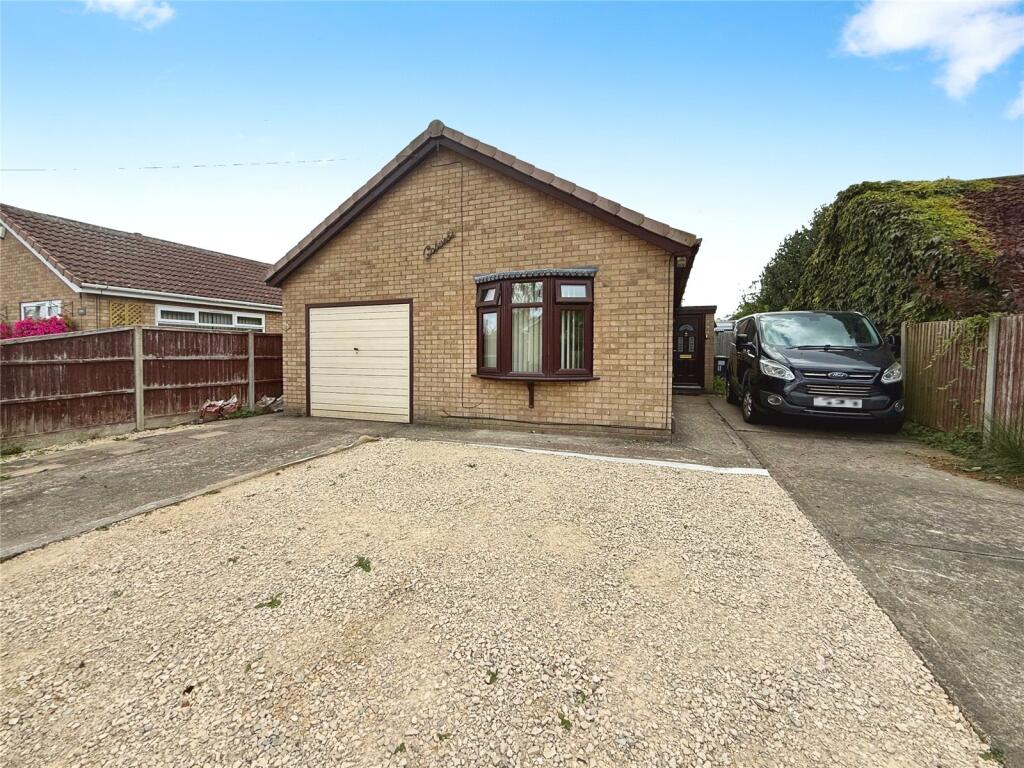 Main image of property: Coopers Holt Close, Skellingthorpe, Lincoln, Lincolnshire, LN6