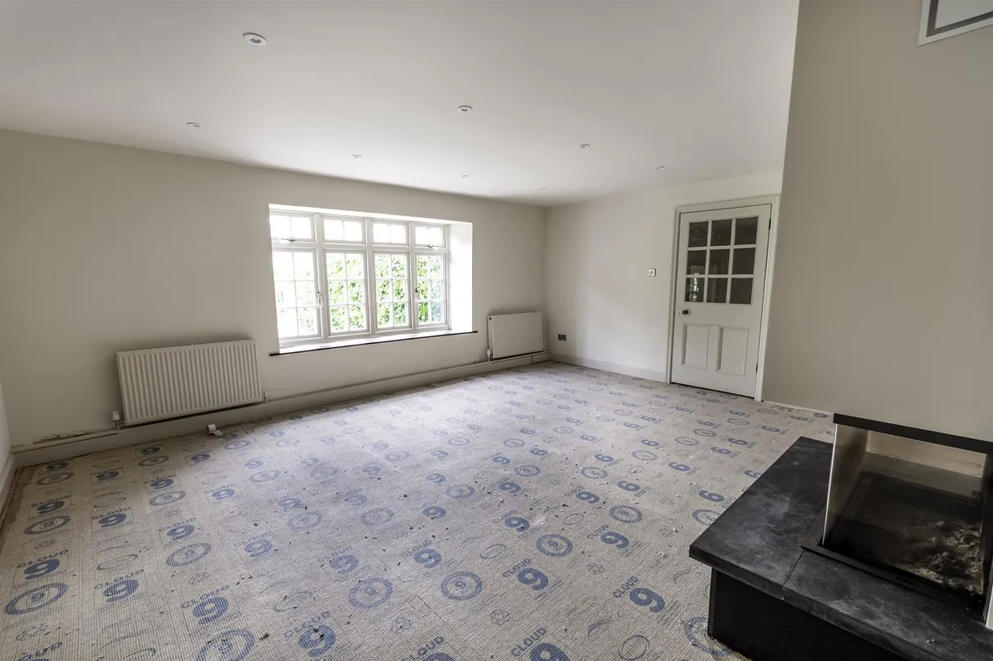 House in Rotherham, South Yorkshire - More
