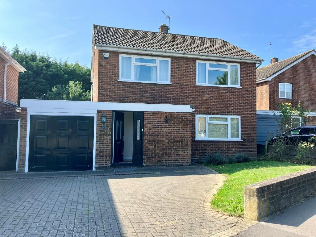 Main image of property: Hawthorn Way, St. Albans, Hertfordshire, AL2
