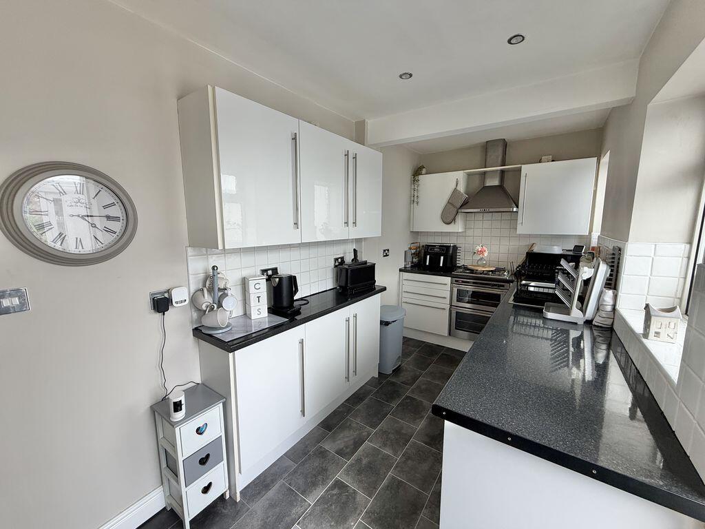 House in Birmingham, West Midlands - View 5