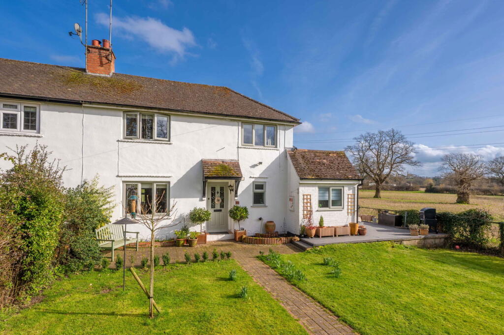 Main image of property: Camp Lane, Henley In Arden, B95 5QG