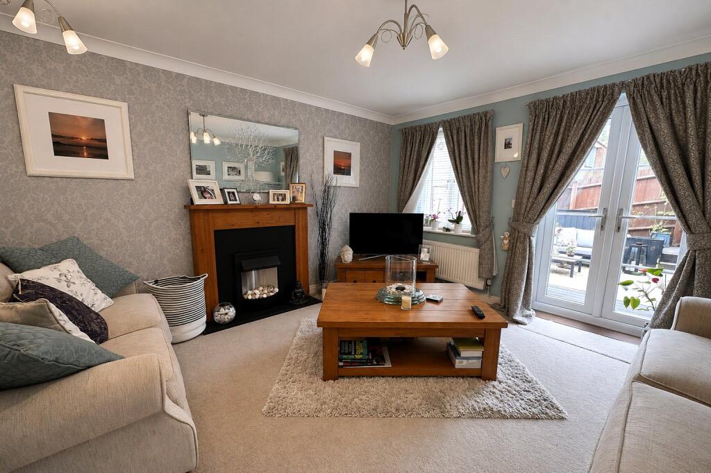 House in Warminster, Wiltshire - More