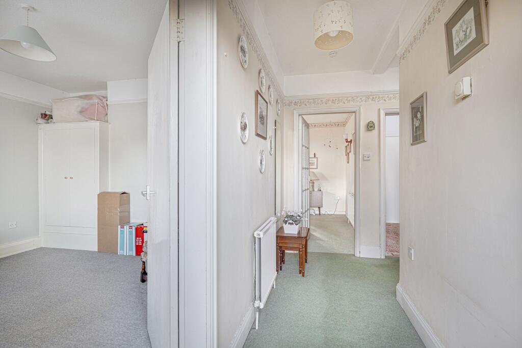 Frambury Lane, Newport, CB11 photo 4