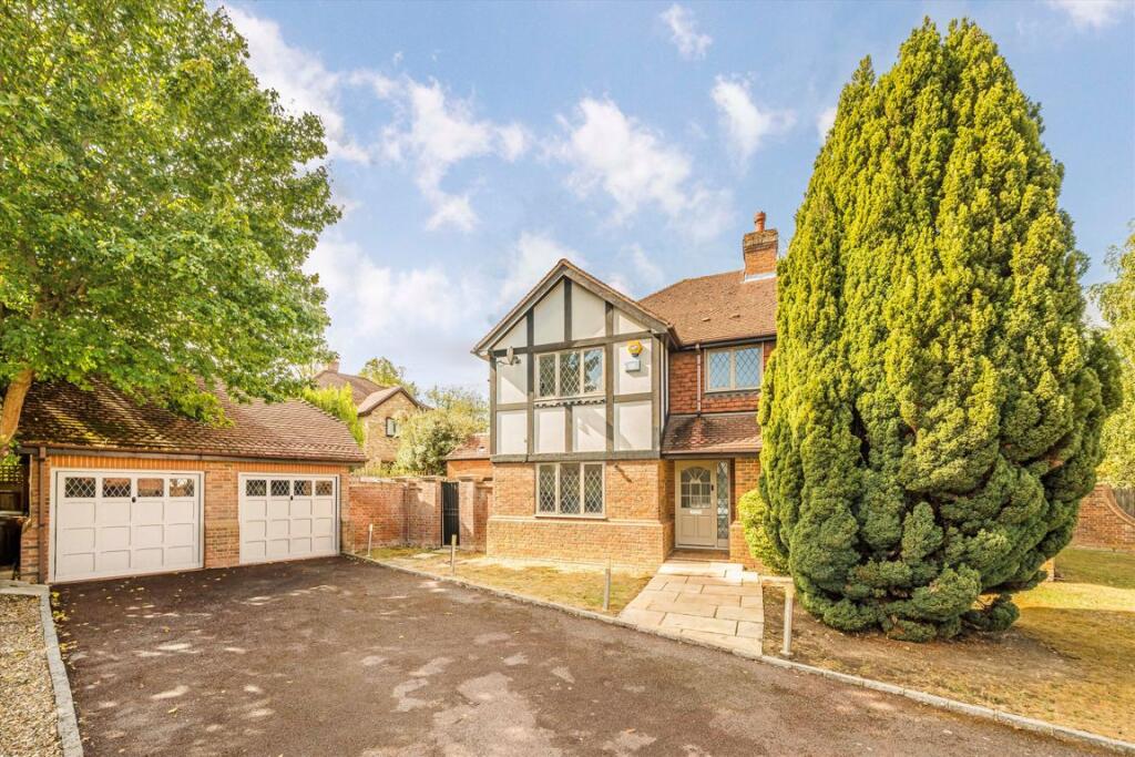 Main image of property: The Denningtons, Worcester Park