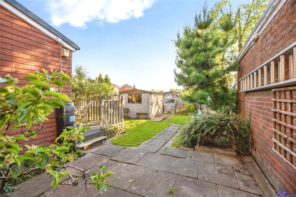 House in Bury, Wood Road - View 3