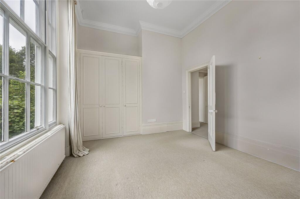 Apartment in Cheltenham, Warden Hill, Tivoli - More