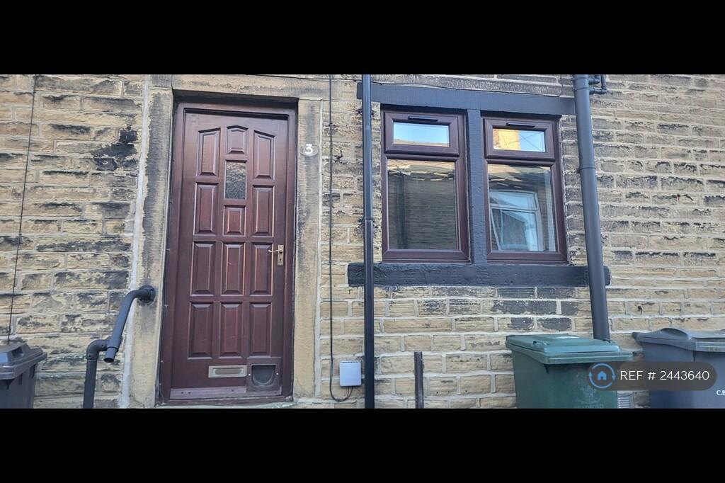 Main image of property: Wellington Street, Idle, Bradford, BD10