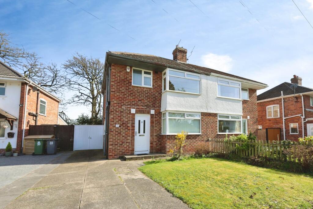 Main image of property: Firs Avenue, Bebington