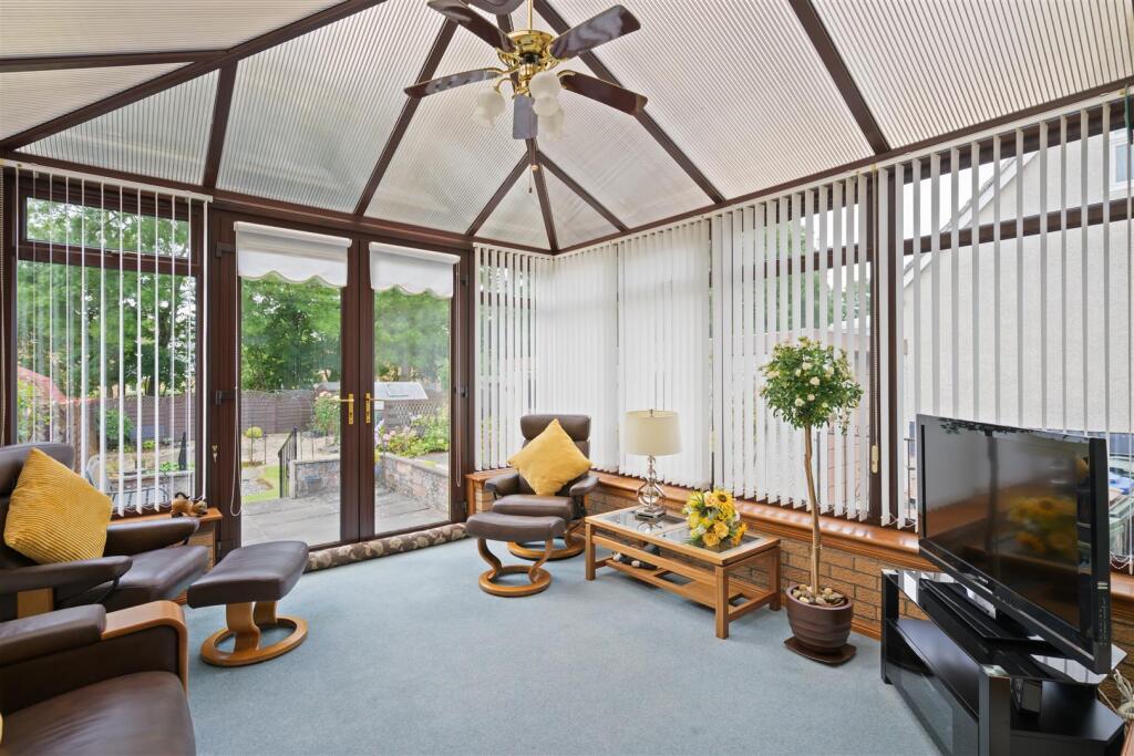 House in Perth - View 4