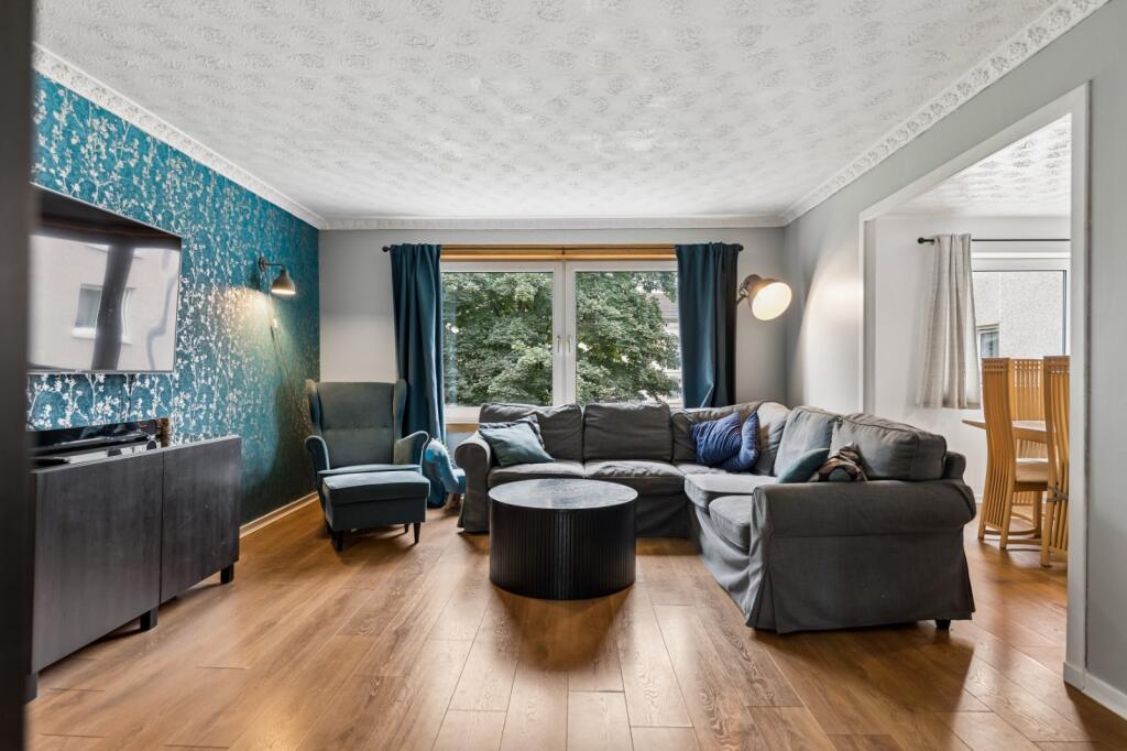 Apartment in Glasgow - View 3