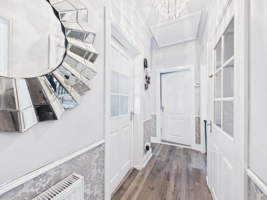 Apartment in Motherwell, South Lanarkshire - View 4