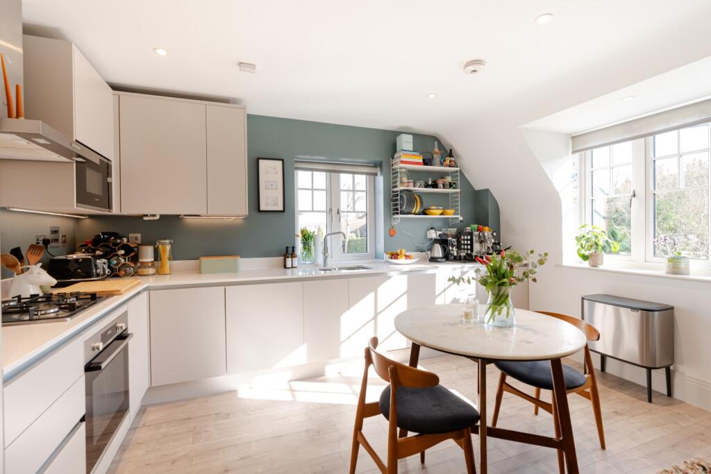 Apartment in Oxford - View 5