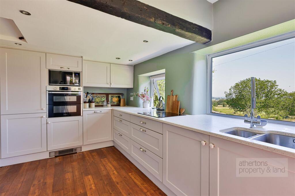 House in Ribble Valley, Mellor - View 6