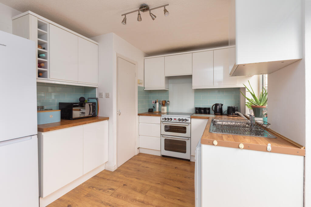 Singleton Close, Preston, PR2 photo 2