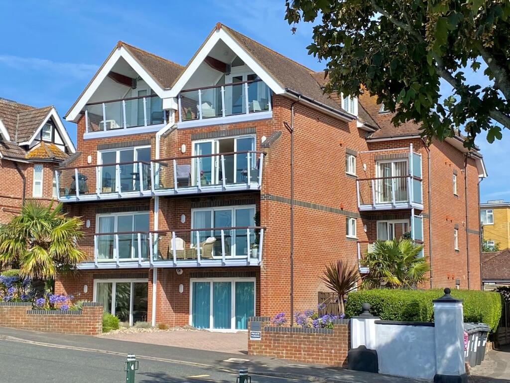Main image of property: The View, 117 Alumhurst Road, Alum Chine, BH4