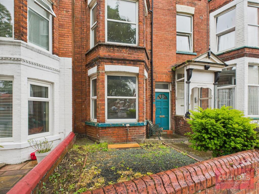 House in Scarborough, Scalby Mills - View 2