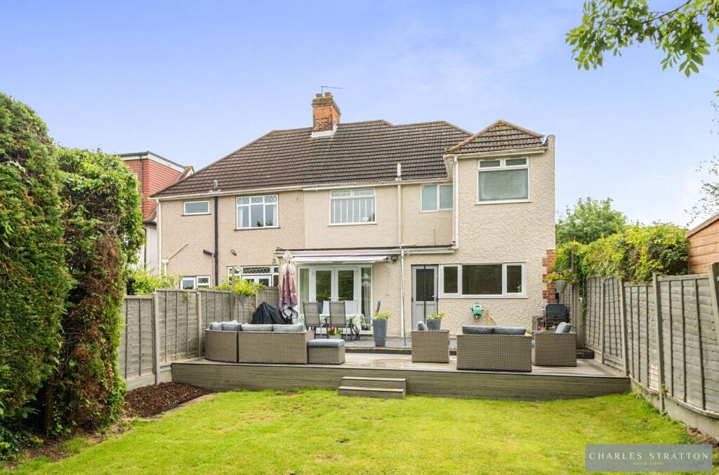 House in London - View 2