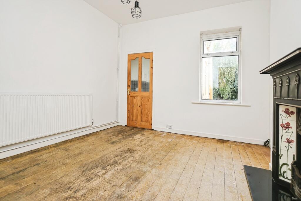House in Sandwell, Bearwood - View 5