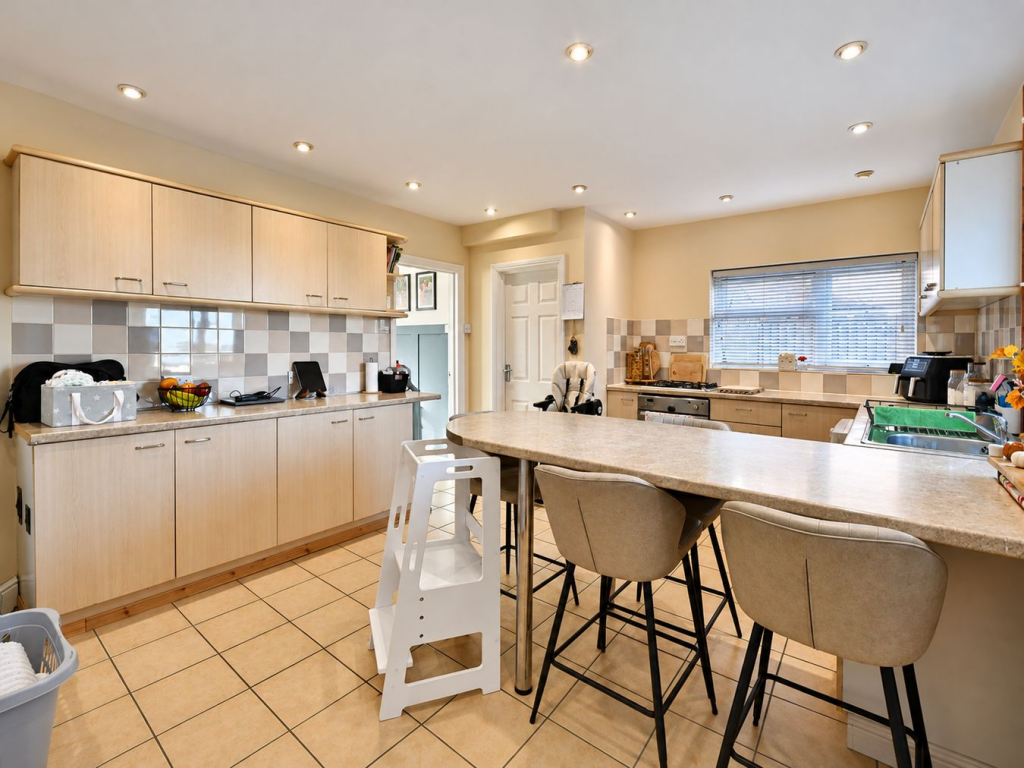 House in Peterborough - View 4