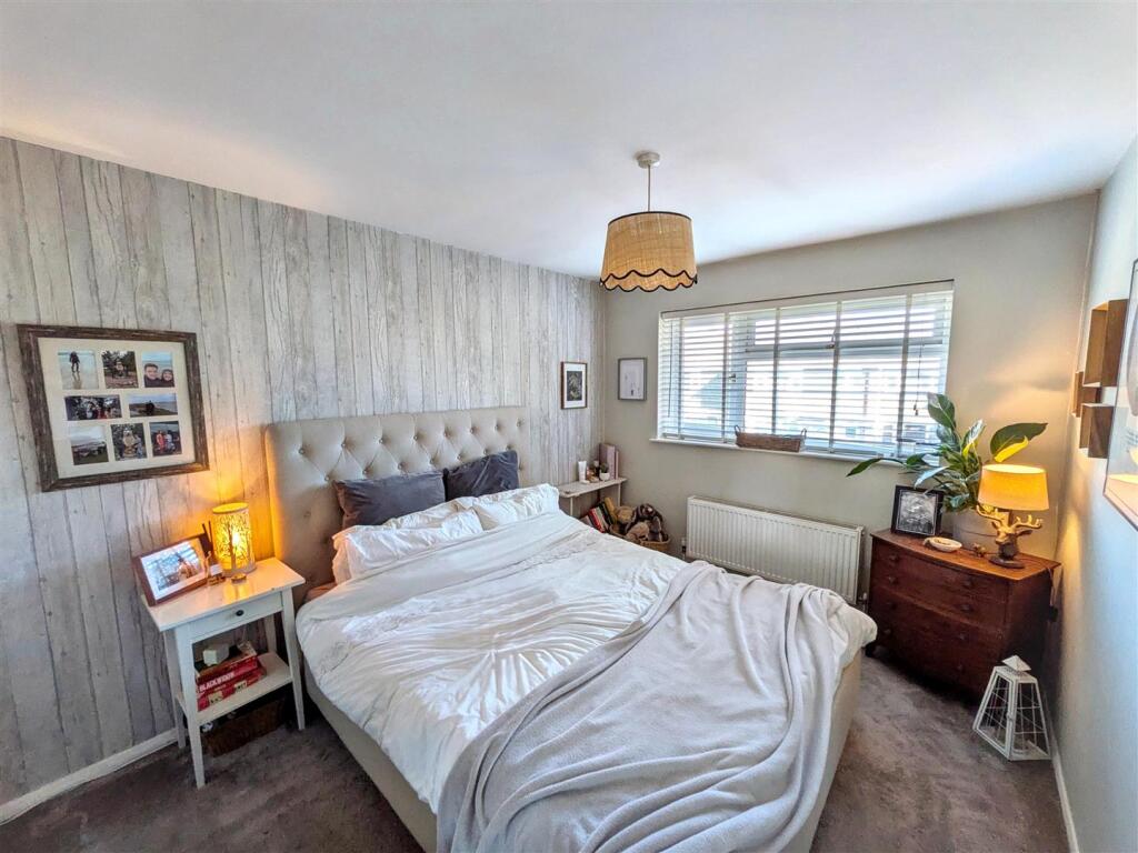 House in Arun, West Barnham - More