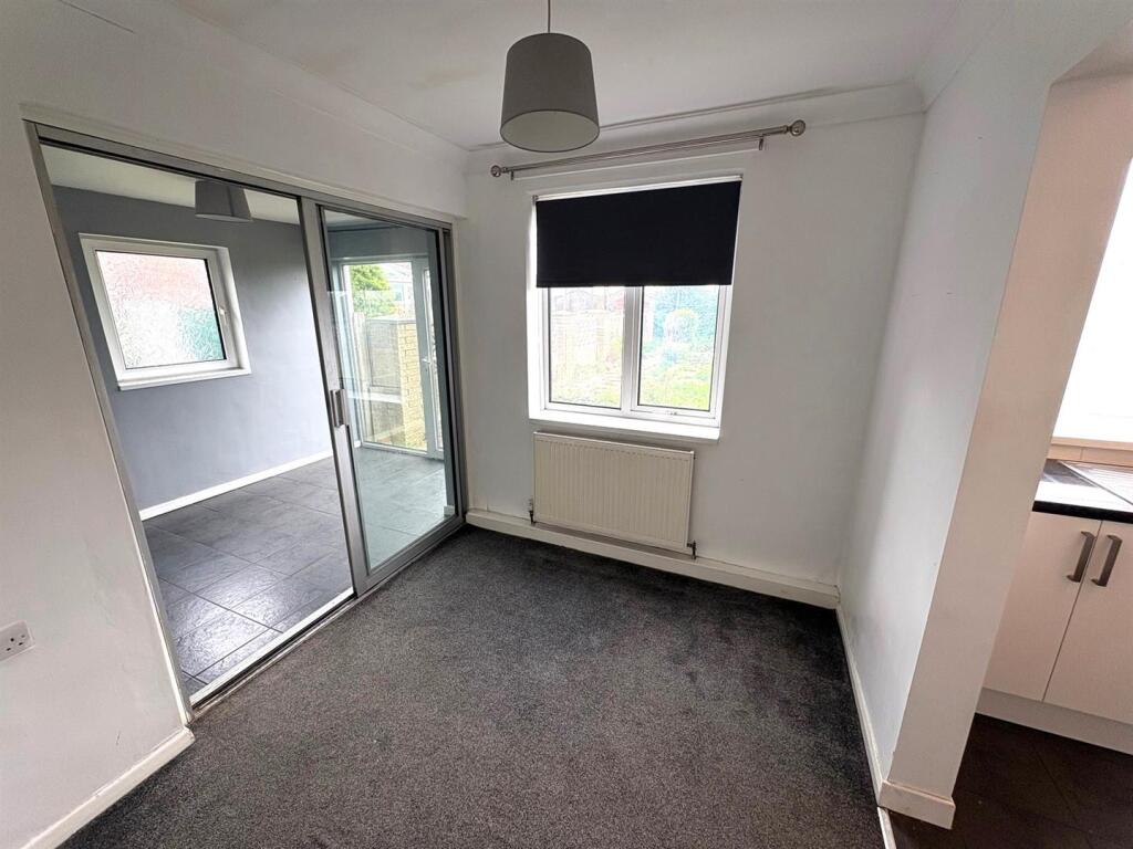 House in Billingham, Stockton-on-Tees - More