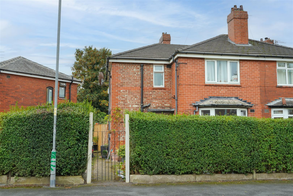 3-bed semi-detached on Floyd Avenue, Chorlton, £325,000