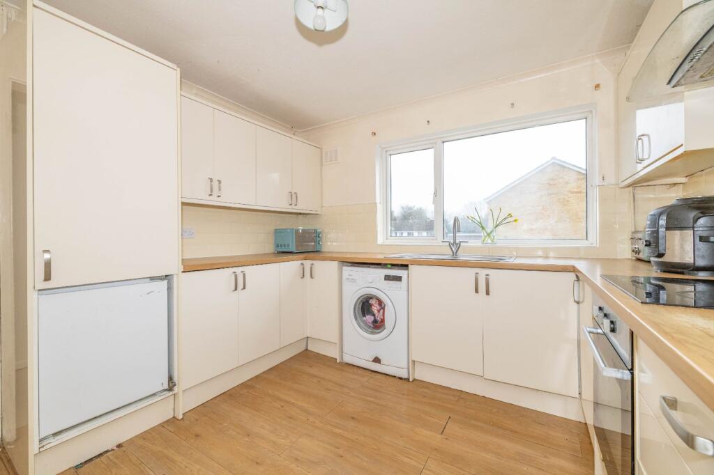 House in Canterbury, Sturry - View 2