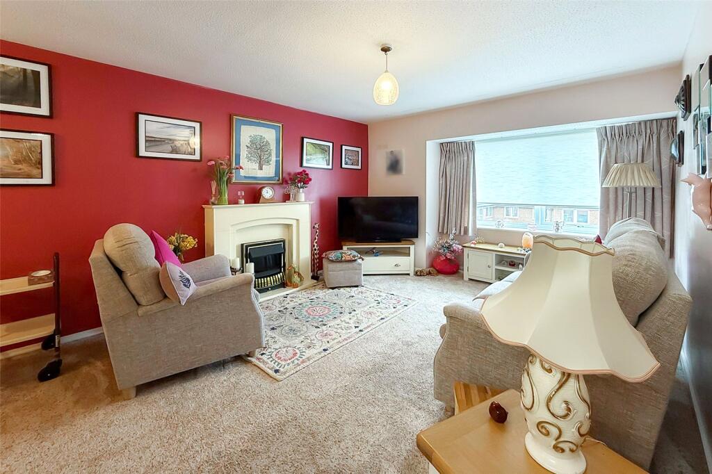 Irvine Road, Littlehampton, West Sussex - View 5