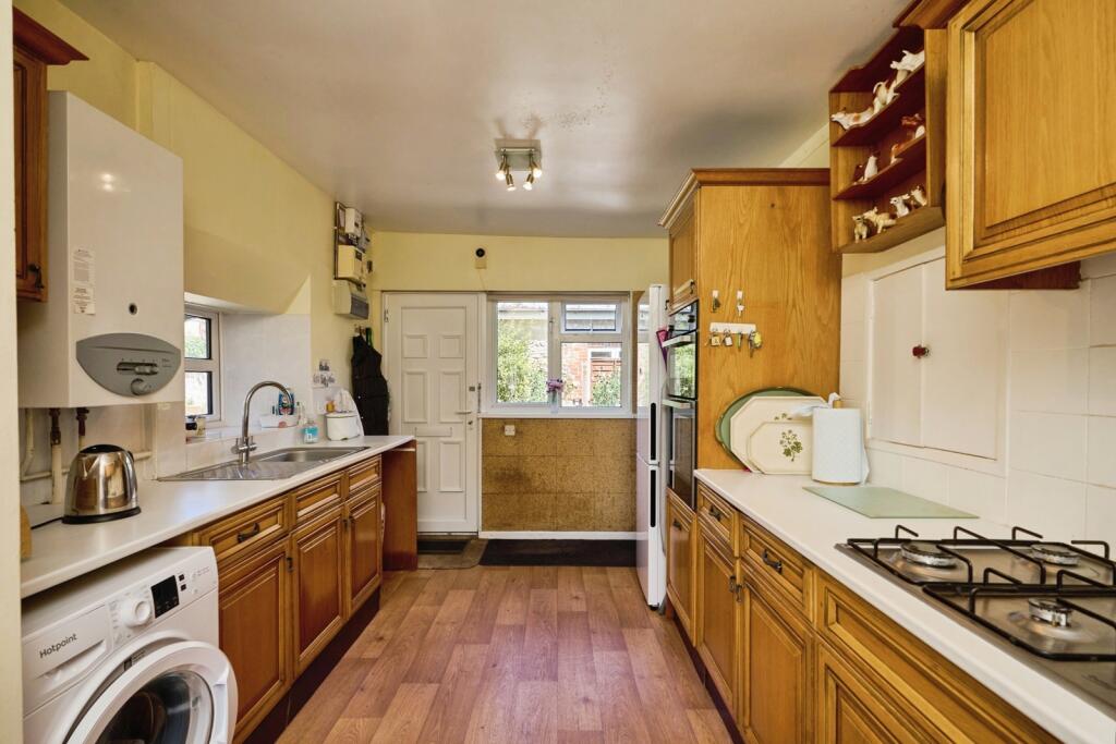 House in Ryde, Binstead - View 3