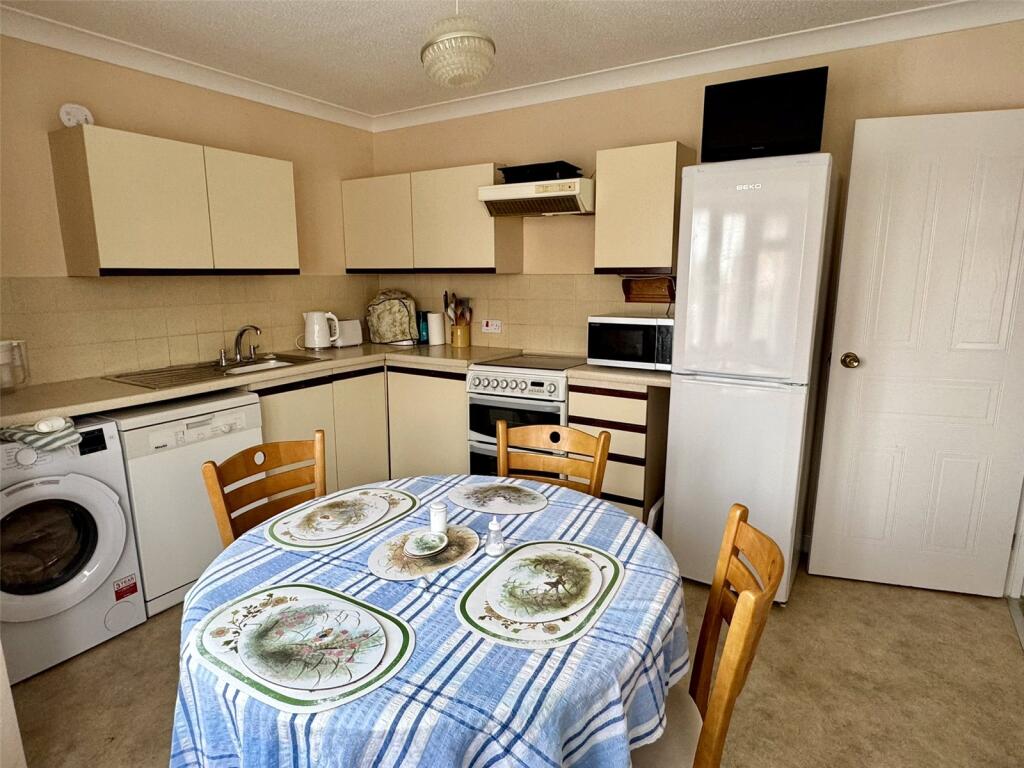 House in Taunton - View 5