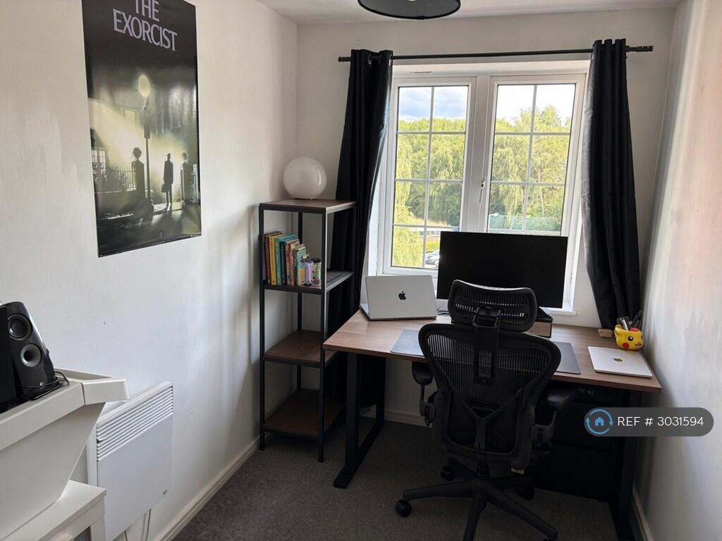 Apartment in Warrington - View 2