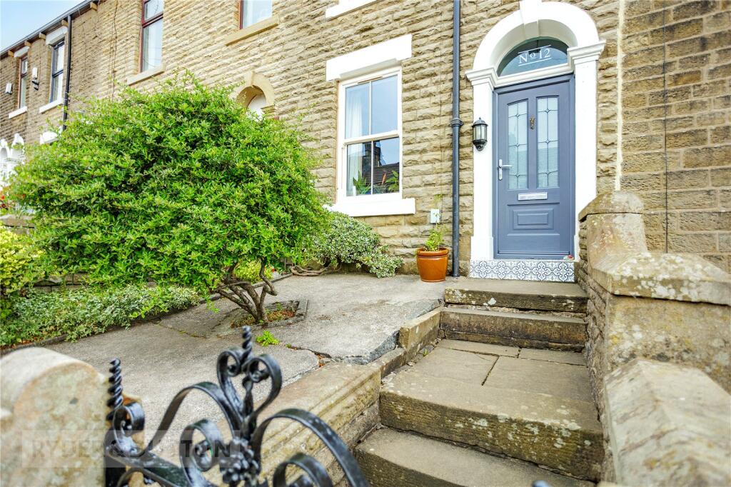 Main image of property: Brosscroft, Hadfield, Glossop, Derbyshire, SK13