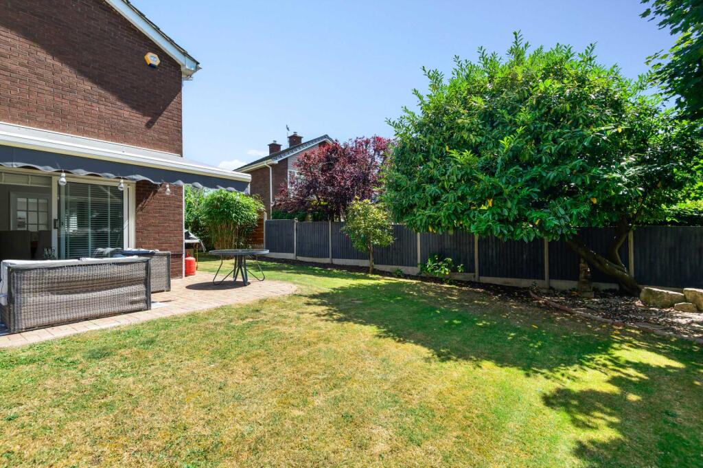 The Bury, Pavenham photo 3