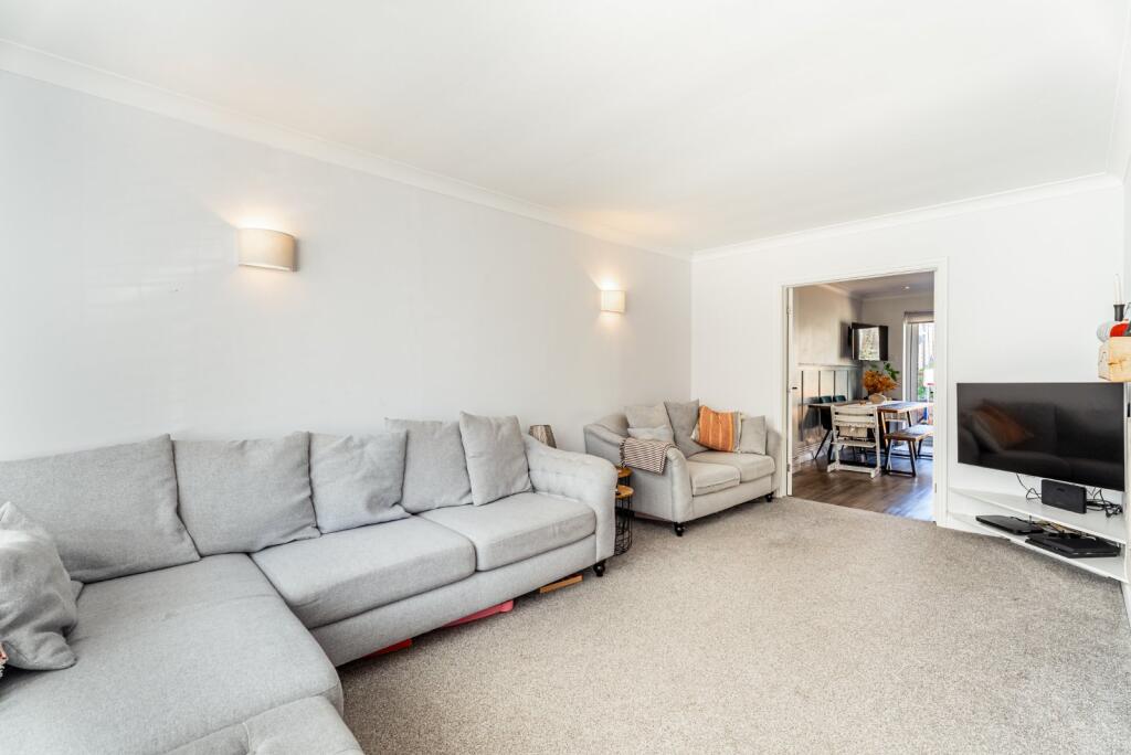 Ladies Grove, St. Albans, Hertfordshire, AL3 photo 3