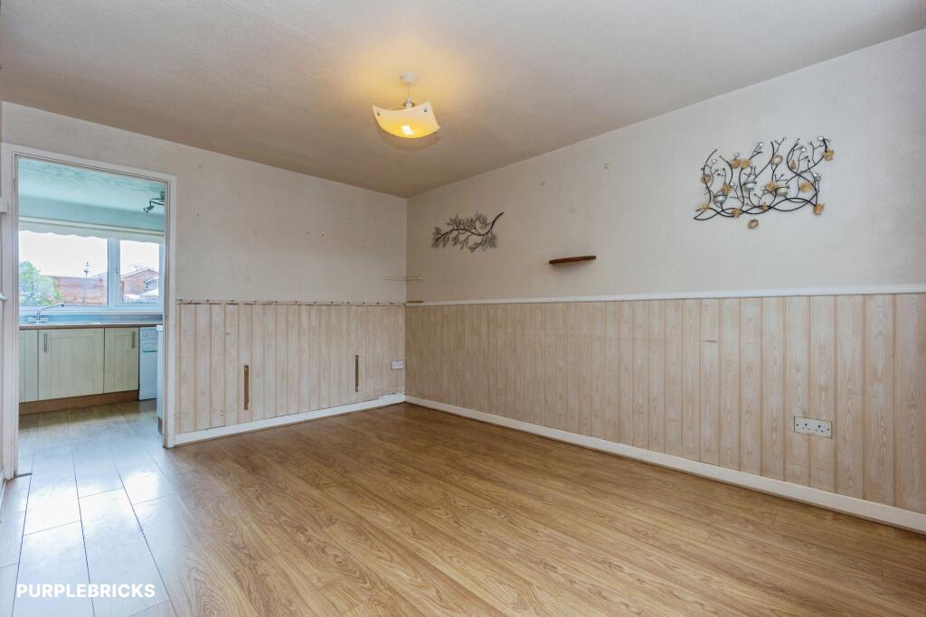 House in Stockport, Greater Manchester - View 5