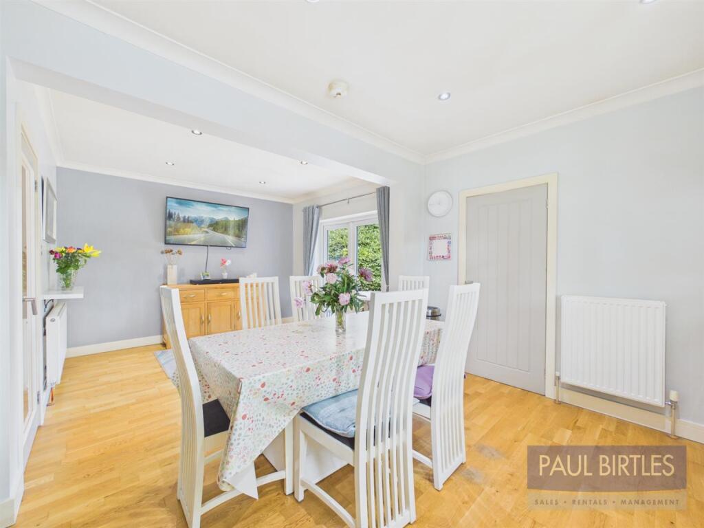 Balmoral Road, Urmston, Trafford, M41 6HN - Widok 5