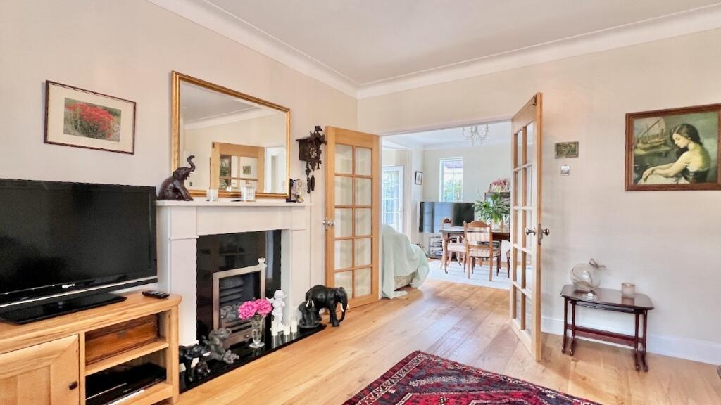 House in London - View 4