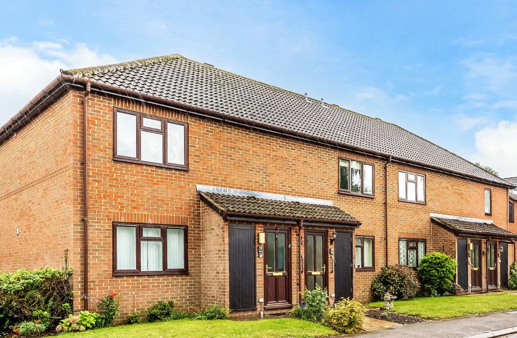 Main image of property: Hanover Court, Milton Court Lane, Dorking, Surrey, RH4
